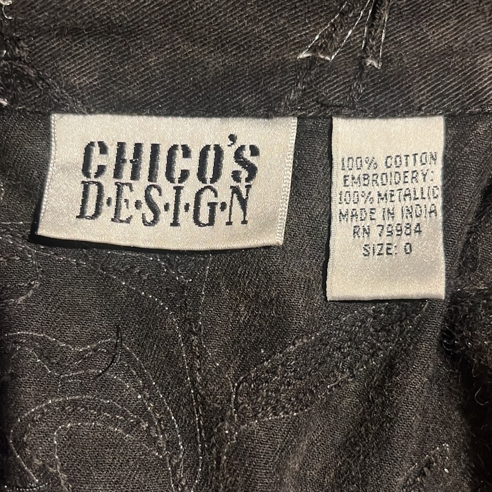 Chicos Design Vintage 100% Cotton Faded Black Jacket with Silver Shimmer Flowers - Picture 8 of 9